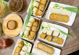 Beli 5 Gratis 1, Lunpia Cik Me Me Beri Diskon Khusus saat Hari Jadi Kota Semarang