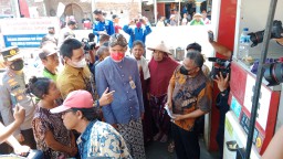 Ganjar Ingin Perempuan Indonesia Tidak Menikah di Usia Dini