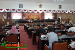 APBD Perubahan Kendal Tahun 2023 Alami Defisit Rp125 Miliar, Ini Penjelasan Bupati Dico