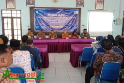 Anggota DPRD Kendal Komisi C Sosialisasikan Perundang- Undangan KIP ke Masyarakat Bersama Diskominfo