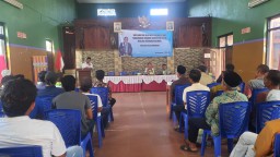 Keterangan: Anggota DPR RI dari Fraksi Nasdem, Fadholi, saat memaparkan nilai- nilai Pancasila, saat acara Sosdapil MPR RI Tahap 3, di Semarang, Minggu 19/05/2024. (Ist/Jateng Memanggil)