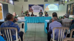 Keterangan: Anggota DPR RI, dari Fraksi Partai Nasdem, Fadholi, saat acara Sosdapil Optimalisasi A-375 Tahap IV, di Kota Salatiga, Rabu 03/07/2024. (Ist/Jateng Memanggil)