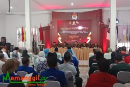 KPU Tetapkan Tiga Paslon dan Nomer Urut Cabup-Cawabup Kendal