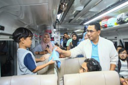 Wakil Gubernur Jawa Tengah Bersama Para Pemudik Jateng dari Jakarta (Jateng Memanggil/Ist)