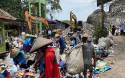 Pemkot Pekalongan Lakukan Percepatan Darurat Sampah