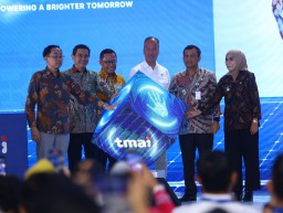 Pabrik Panel Surya Terintegrasi Resmi Beroprasi di KIK, Serap 640 Tenaga Kerja, Begini Kata Menperin RI!