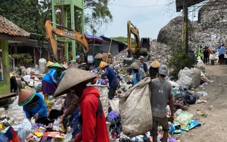 Pemkot Pekalongan Lakukan Percepatan Darurat Sampah